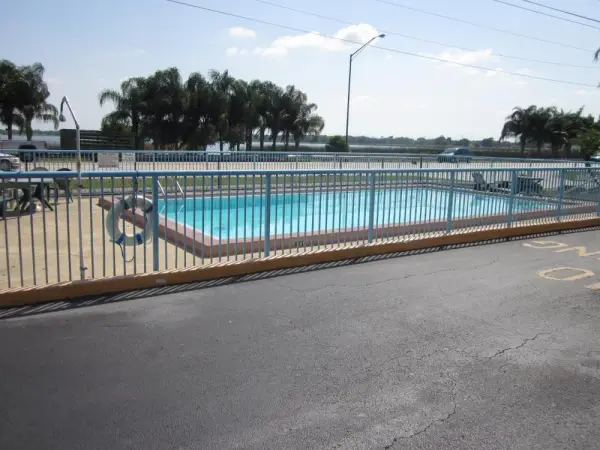 Westmont Inn - Lakeland 7